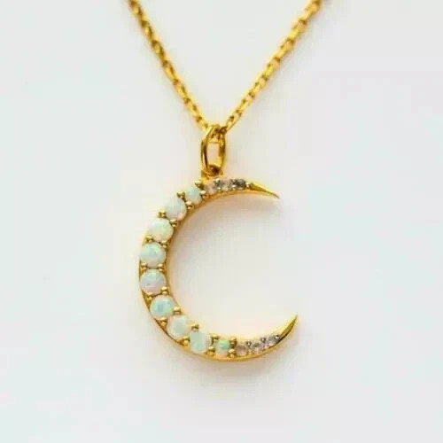 1 Ct Round Cut Fire Opal & Diamond Women’s Moon Pendant 14K Yellow Gold Finish