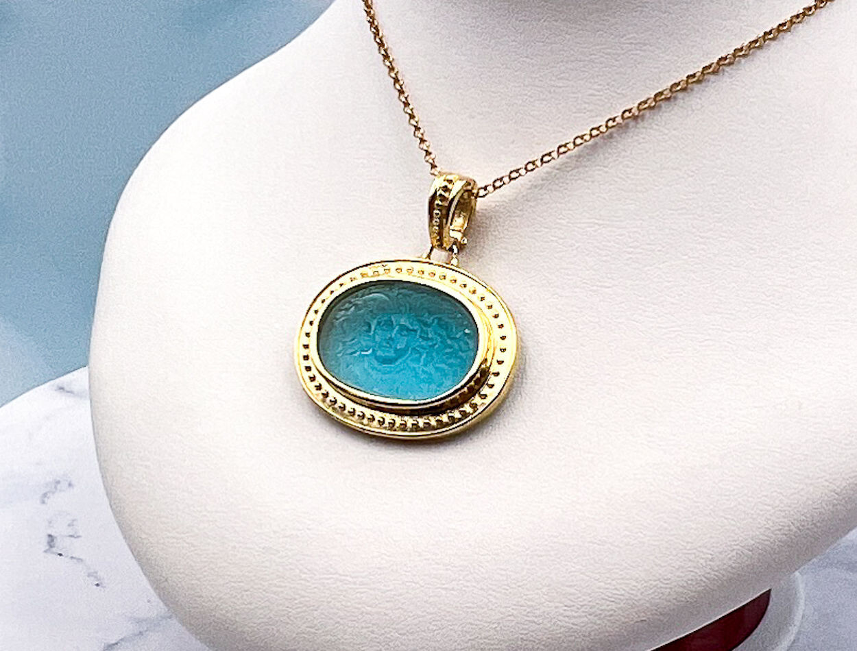 TAGLIAMONTE Designs (1945) 925/YGP Venetian Cameo Pendant *Medusa*Reg.$200