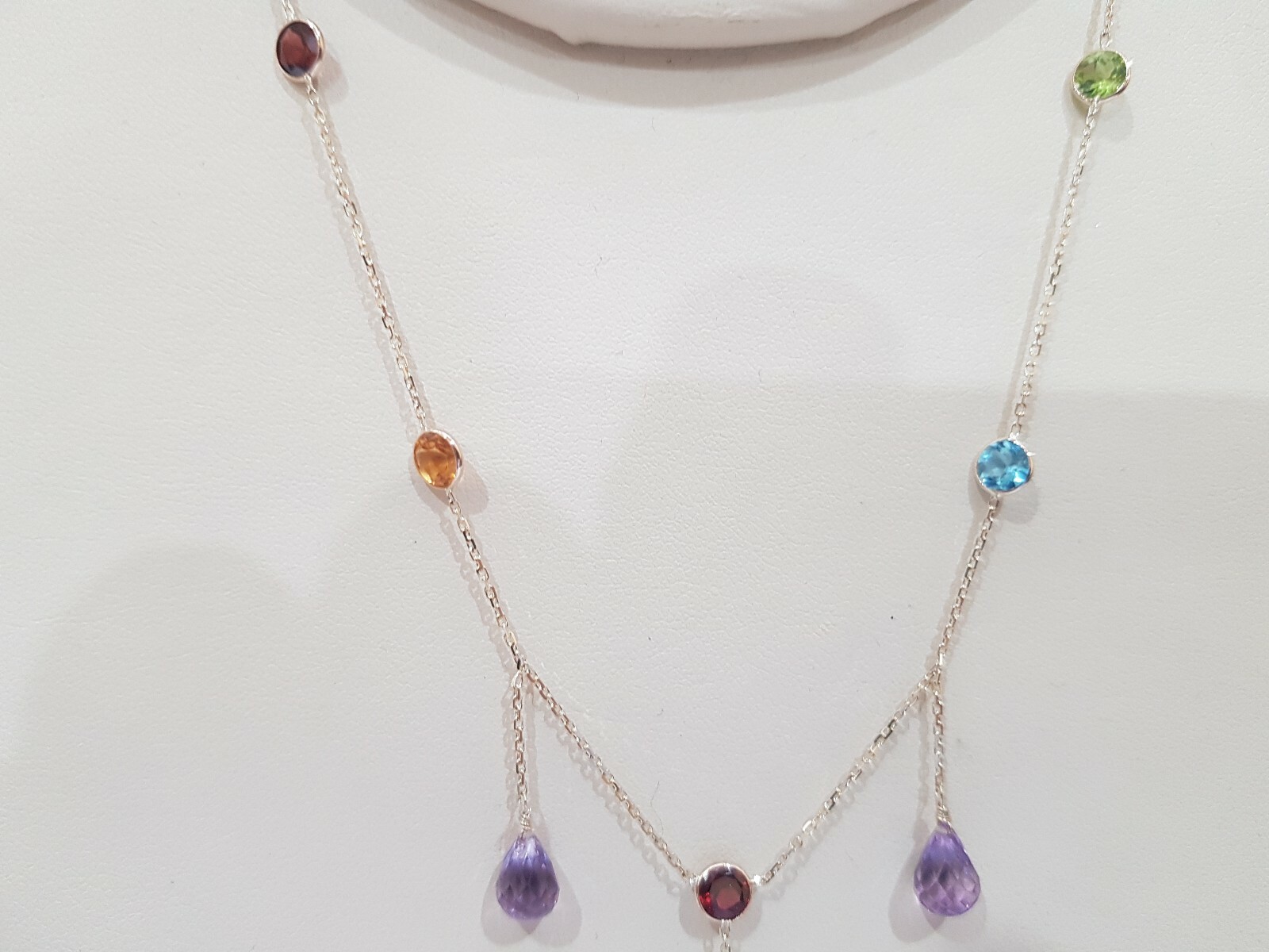 14k Yellow Gold Necklace With Multycolor Stones