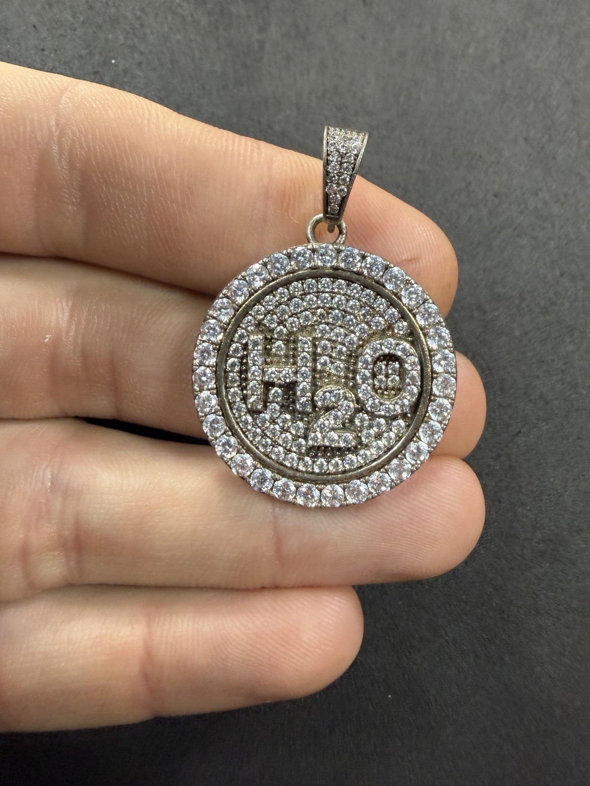 11.5g Sterling Silver 925 Iced Out CZ “H2O” Pendant Jewelry lot K