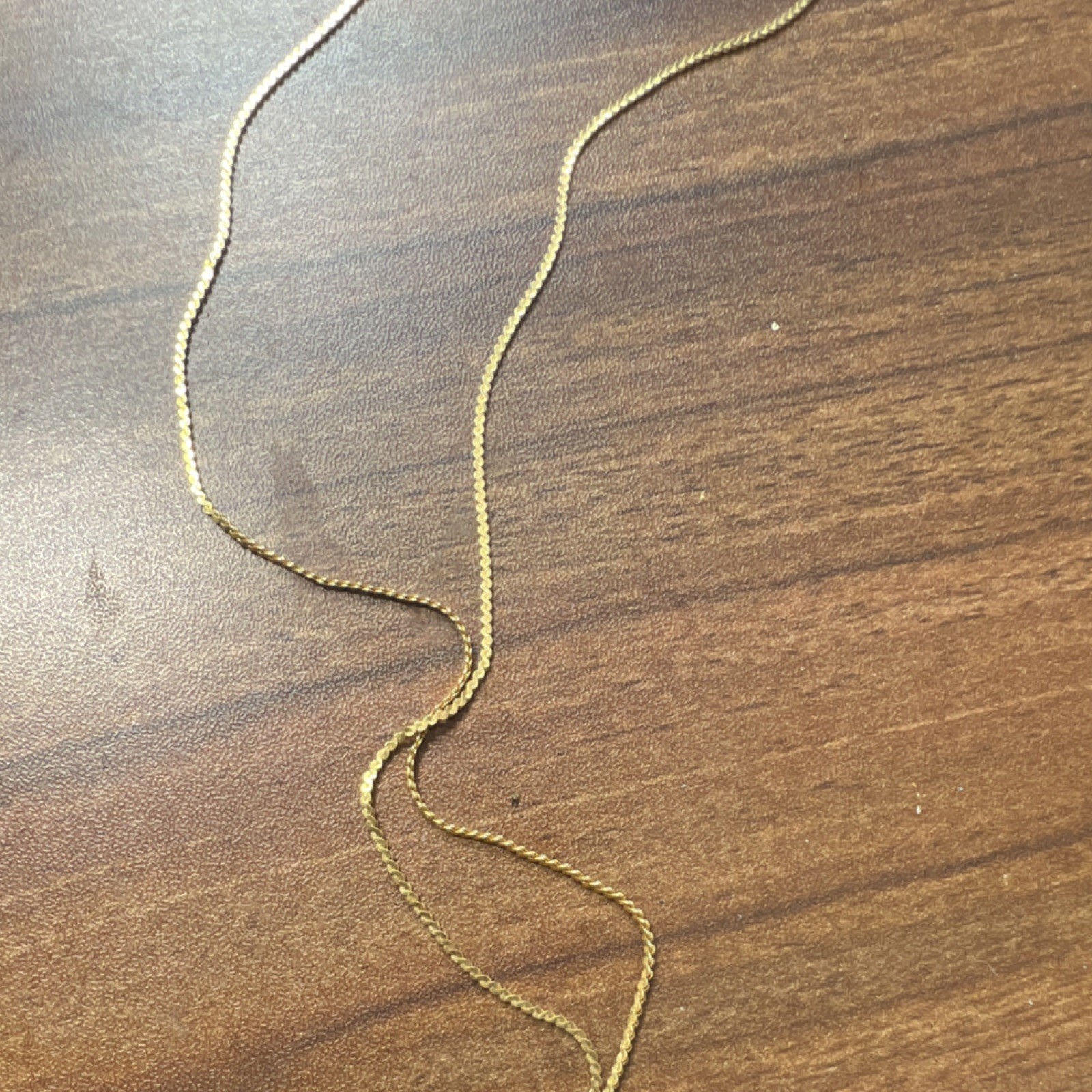 Gold Cable Chain Necklace Yellow Gold Metal No Stone Spring Ring Closure