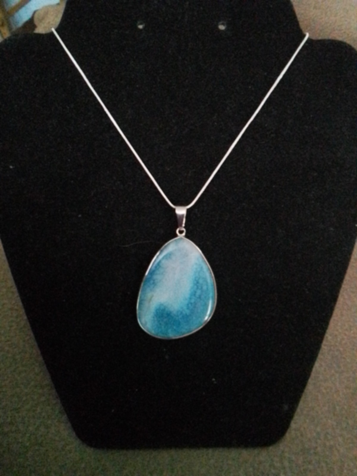 Polished Natural Blue Stone Pendant On 22″ Sterling Silver Necklace New