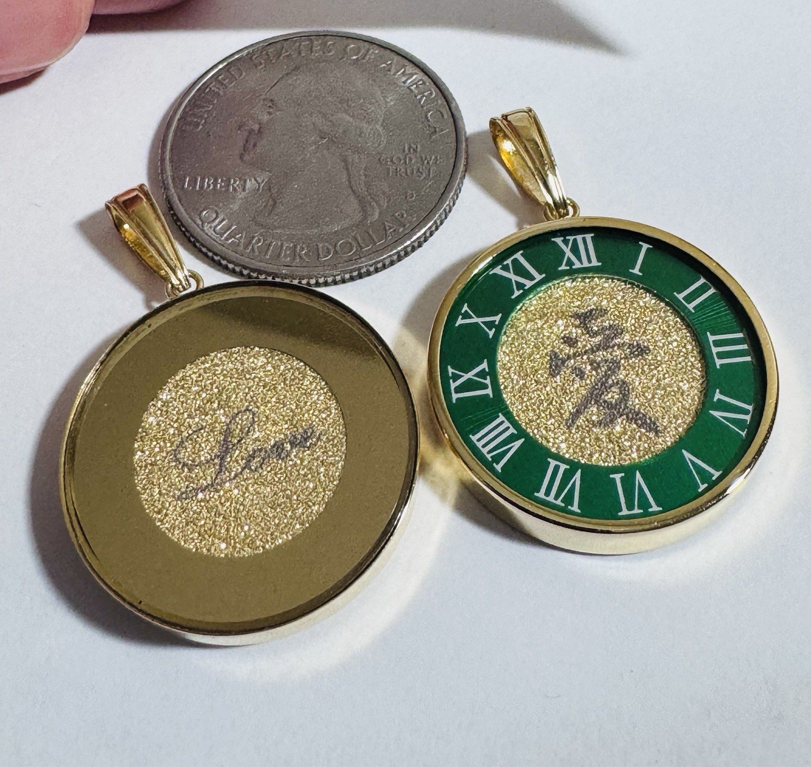 18K K18 Japan Gold Pendant Green Love & Gold 6.8g Glass on Top MENS-WOMENS