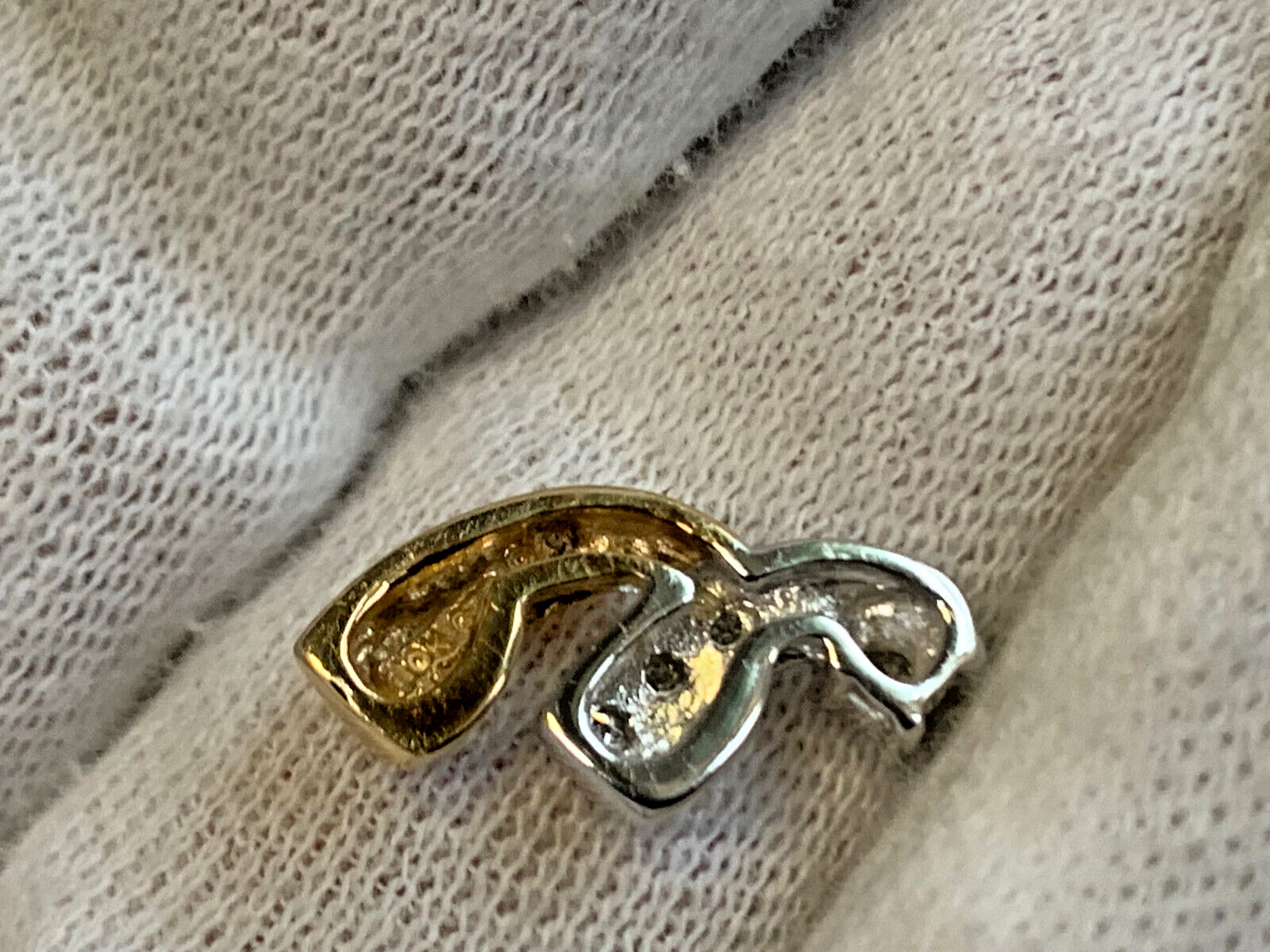 10K Yellow & White Gold Diamond Pendant 1.07g Fine Jewelry Necklace Charm