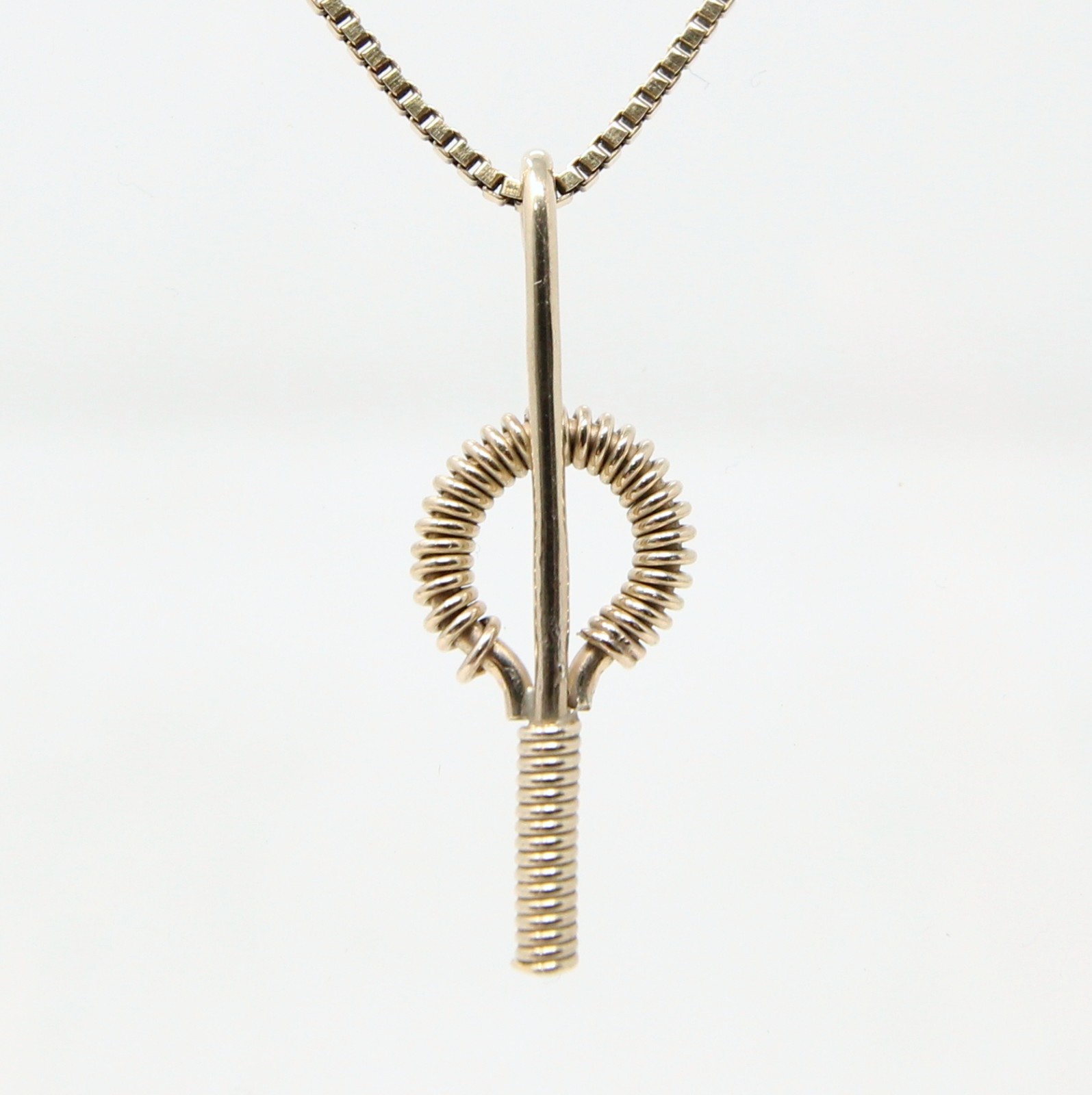 Vintage 1978 English Hallmarked Solid 9ct Gold Modernist Key Pendant