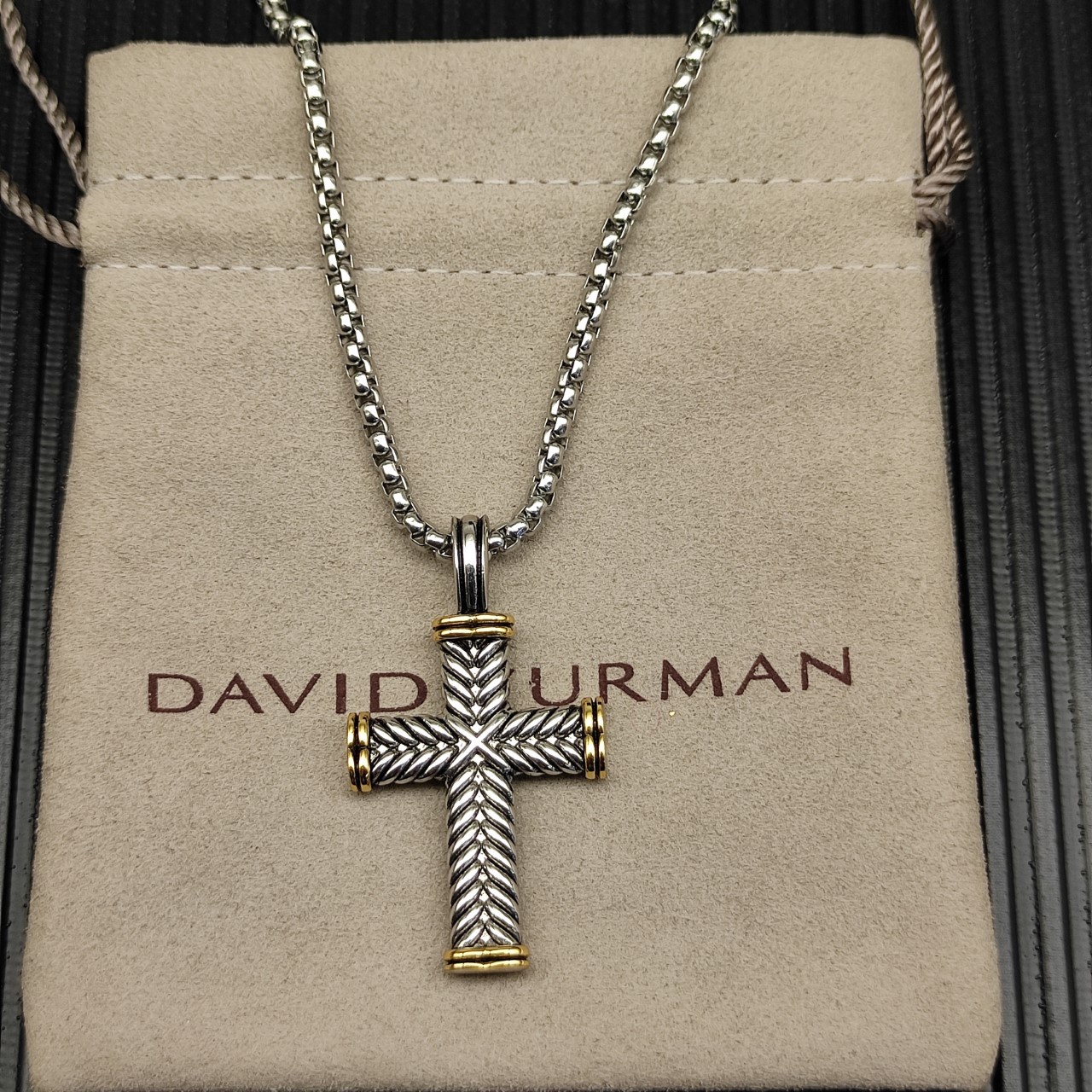 David Yurman 925 Sterling Silver 18K Gold Chevron Cable Cross Pendant Necklace