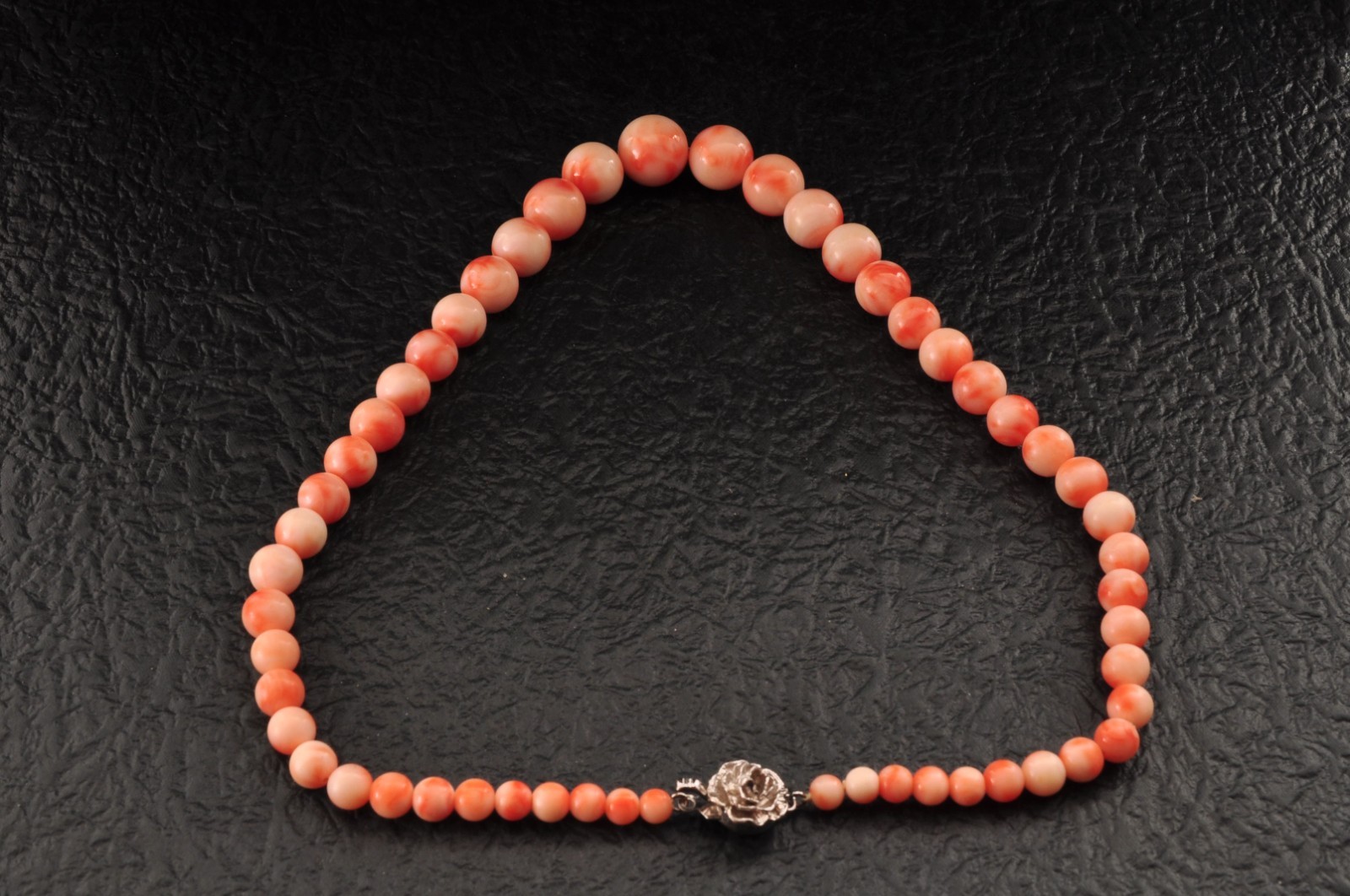 Angel skin coral Necklace and rose earrings set (17.3in 255ct) and Certificate.