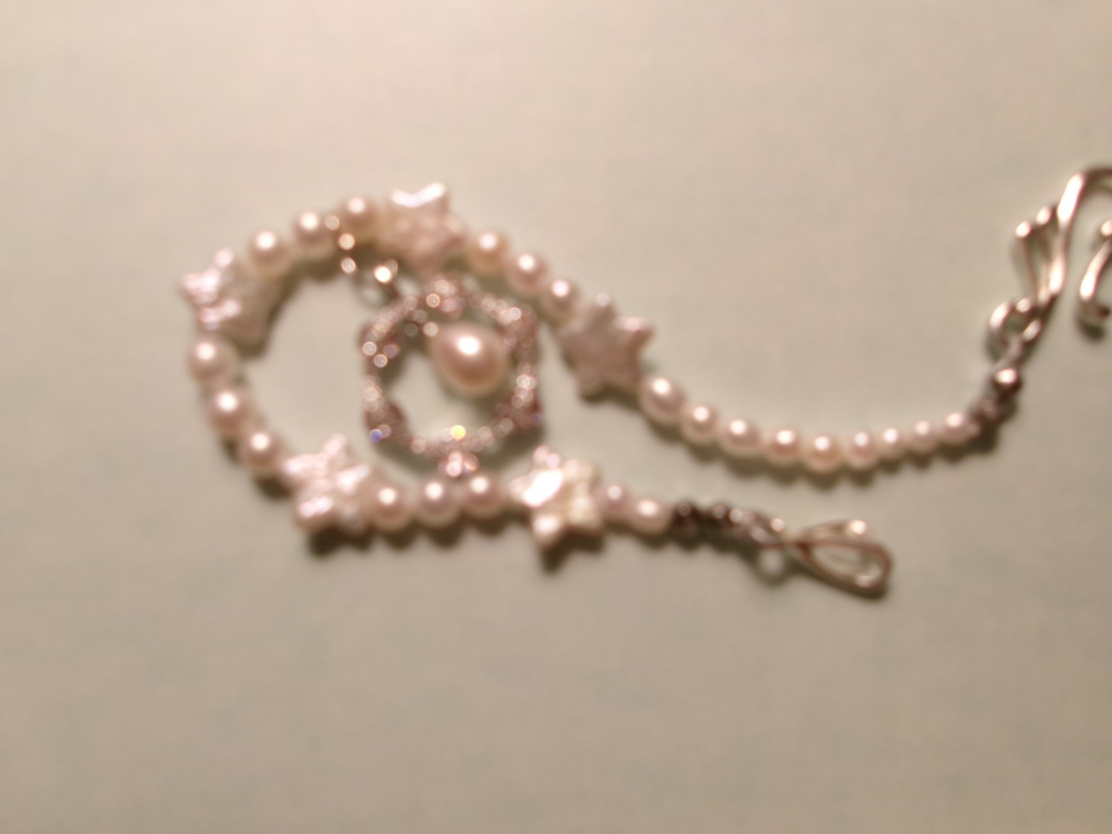 PEARL BRACELET WITH REAL PEARLS I MADE THIS ONE PINK TAMBOURINE
