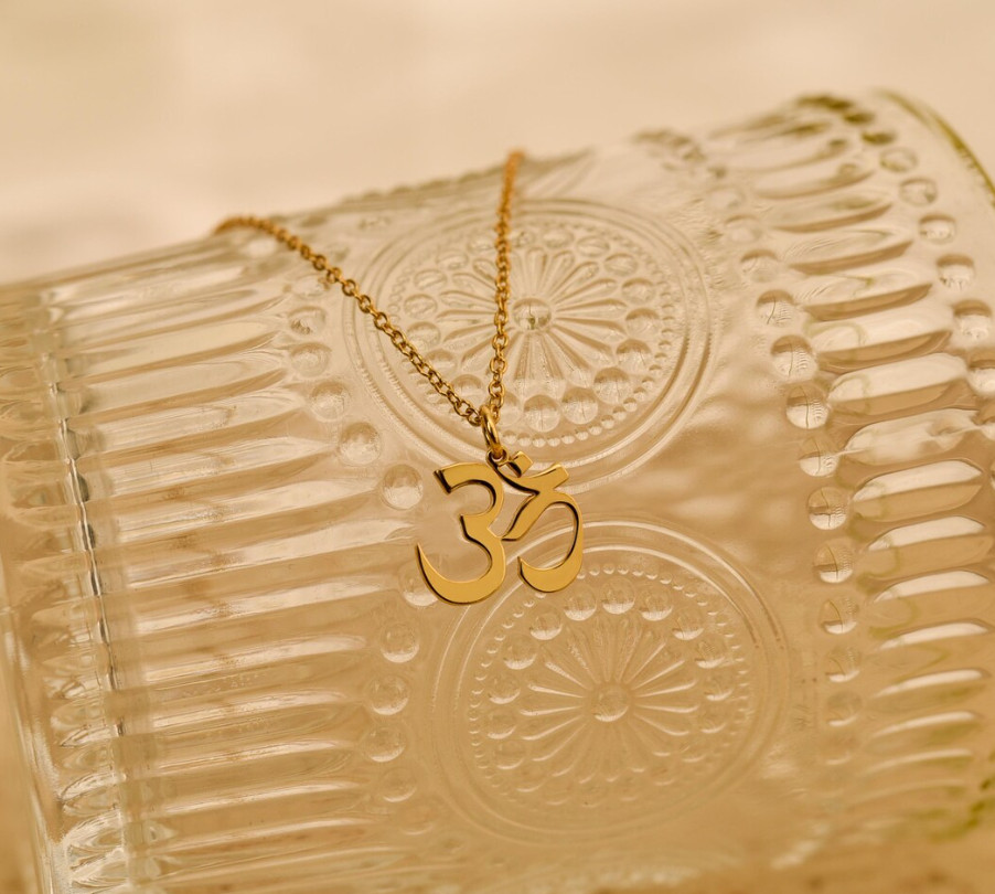 Gold Om Symbol Necklace Spiritual Yoga Jewelry Silver Om Pendant Birthday Gift
