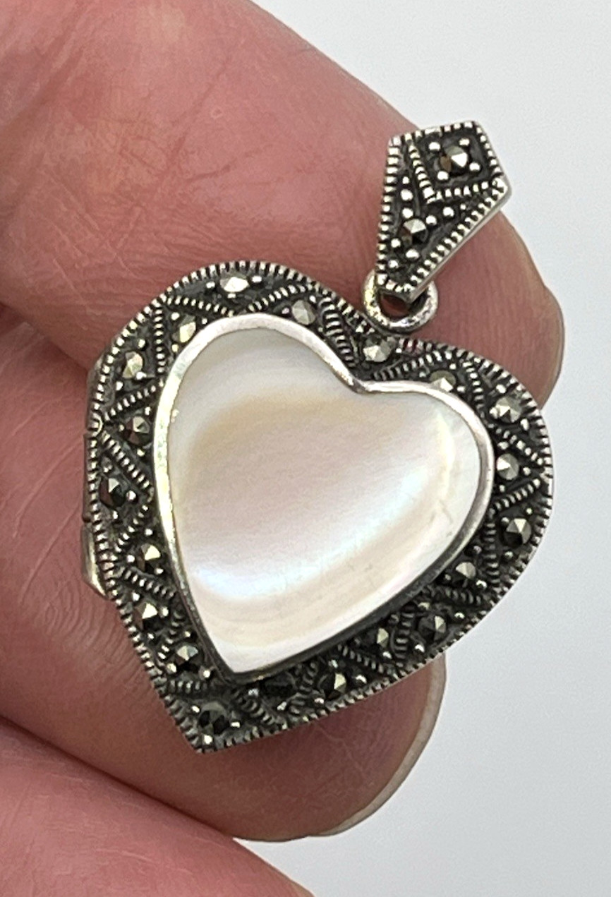 PINK MOP & MARCASITE Secret Poison Pill HEART PENDANT Solid Sterling Silver 925