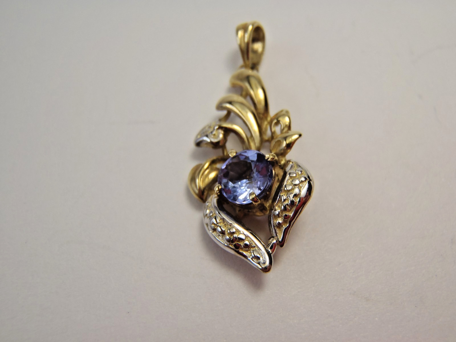 Solid 14k Yellow Gold Tanzanite Pendant 1.4 Grams 26mm x 11mm
