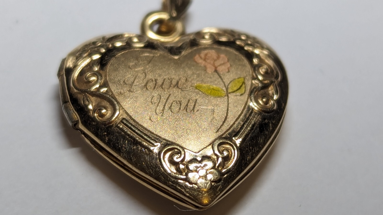 VINTAGE 14K YELLOW GOLD HEART PHOTO LOCKET ROSE HALLMARKED SIGNED 14K TK TRU-KAY