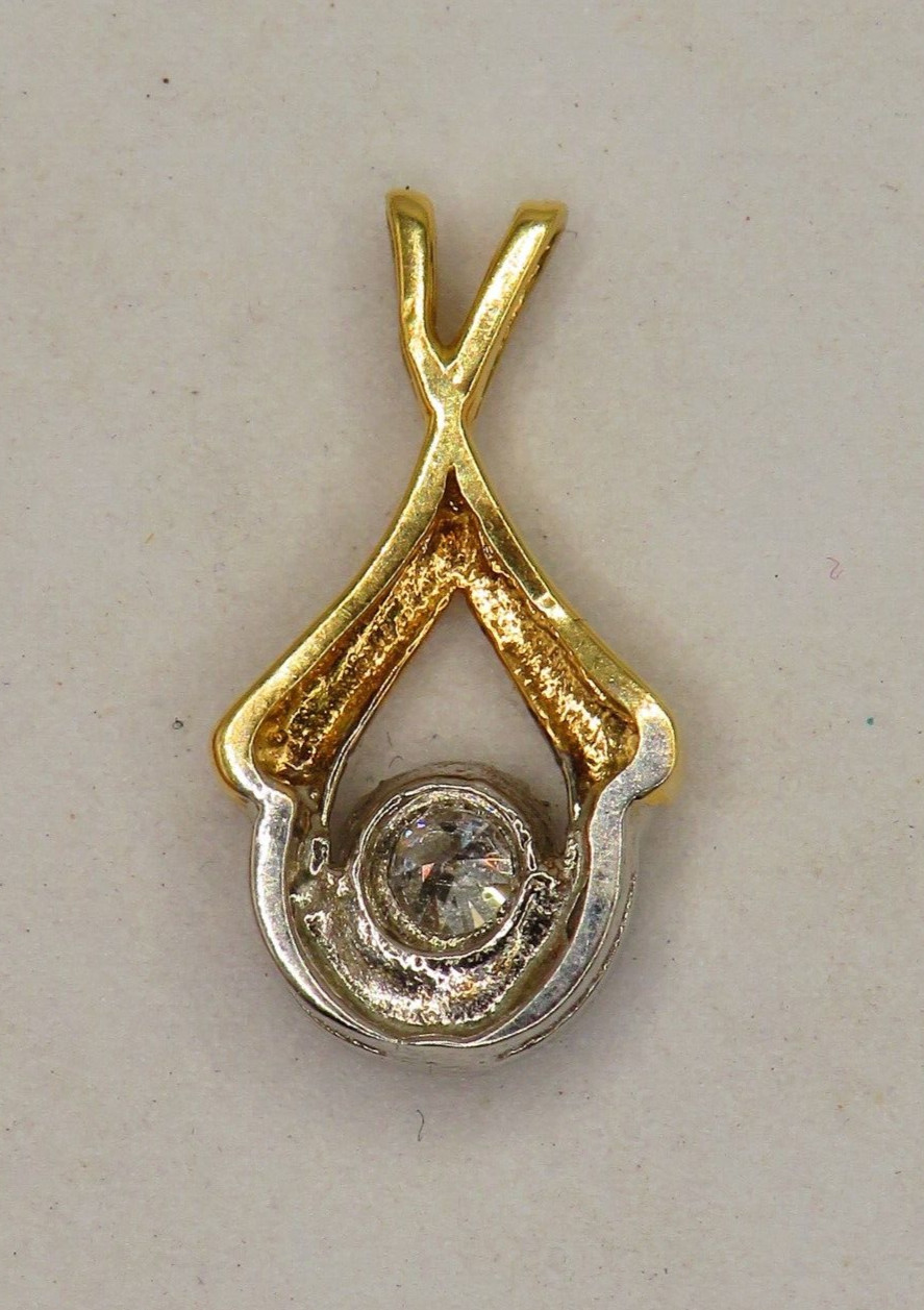 LOVELY 14K YELLOW & WHITE GOLD PENDANT ¾” LONG w 1 RBC DIAMOND*