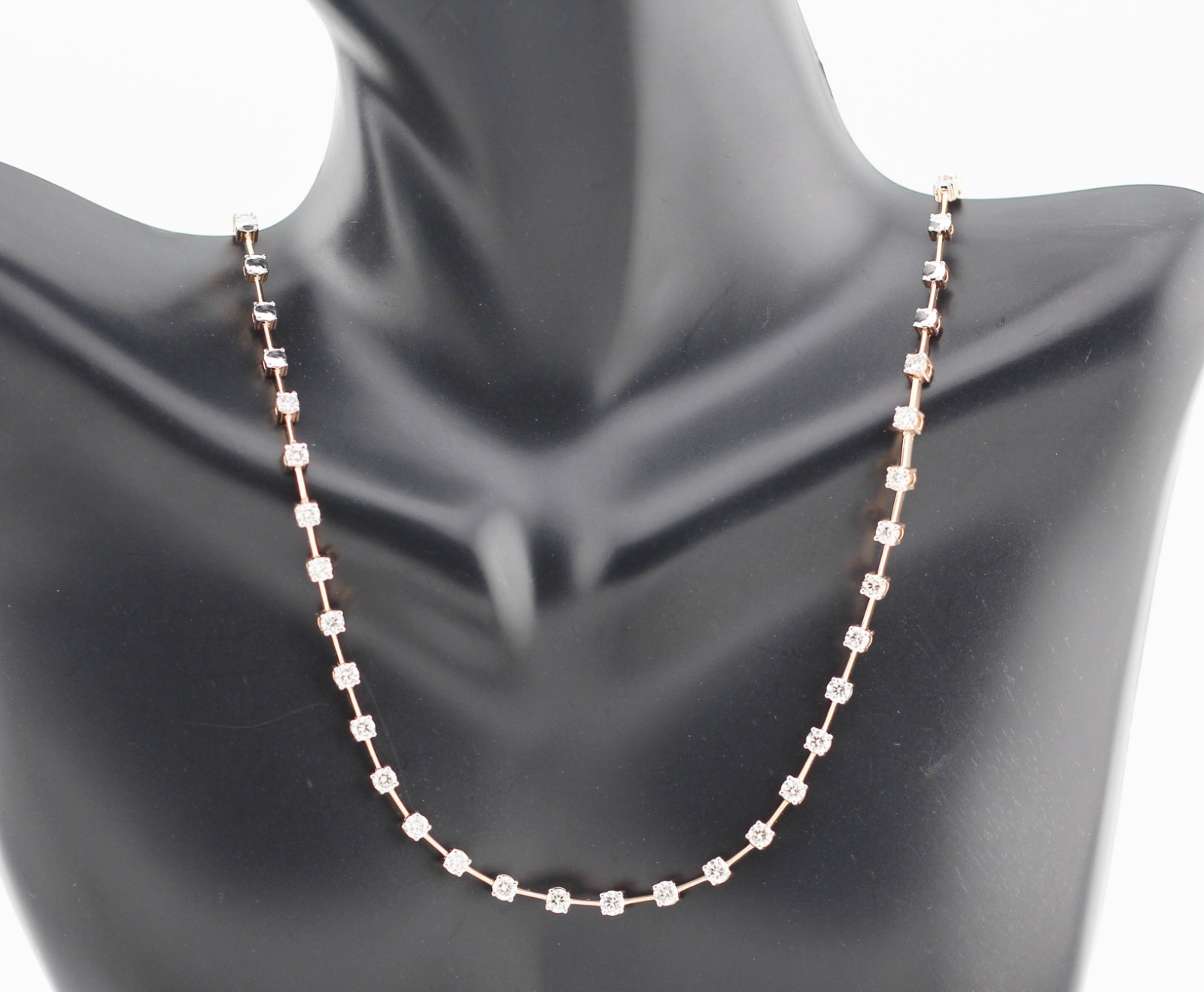 14k Rose Gold 2.25ct Diamond Tennis Necklace