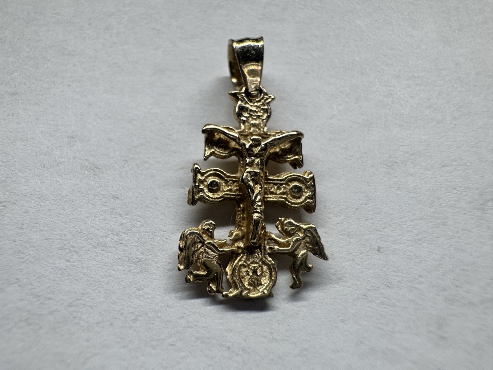10k solid Yellow Gold Angels Caravaca Crucifix Cross Charm Pendant 1 gram