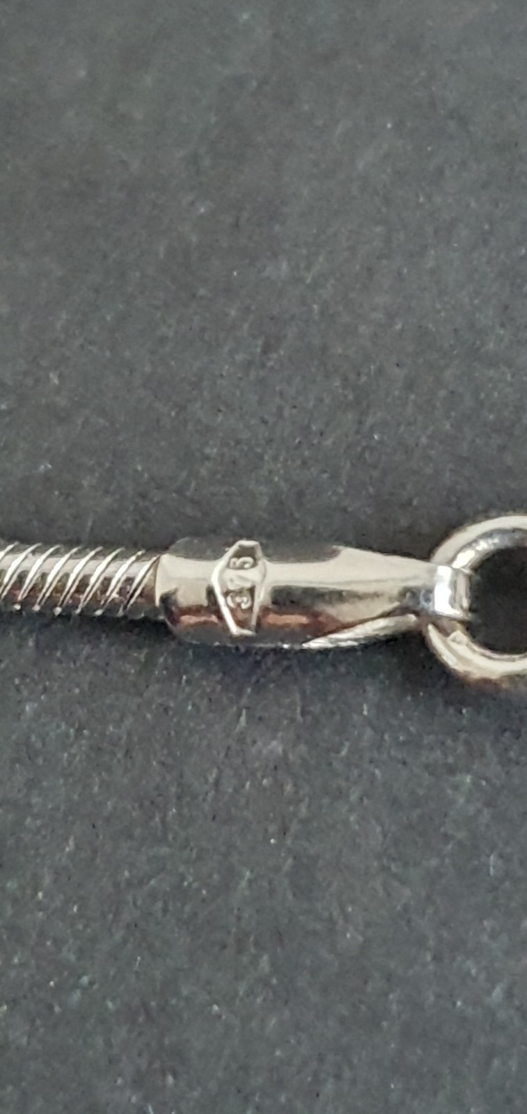 9ct Solid White Gold Snake Chain Necklace 375 Hallmark 4.57 g