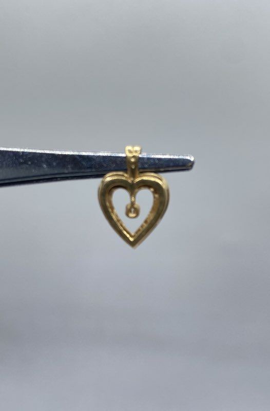 14k Yellow Gold Melee Diamond Openwork Heart Pendant 16mm 1.33 g
