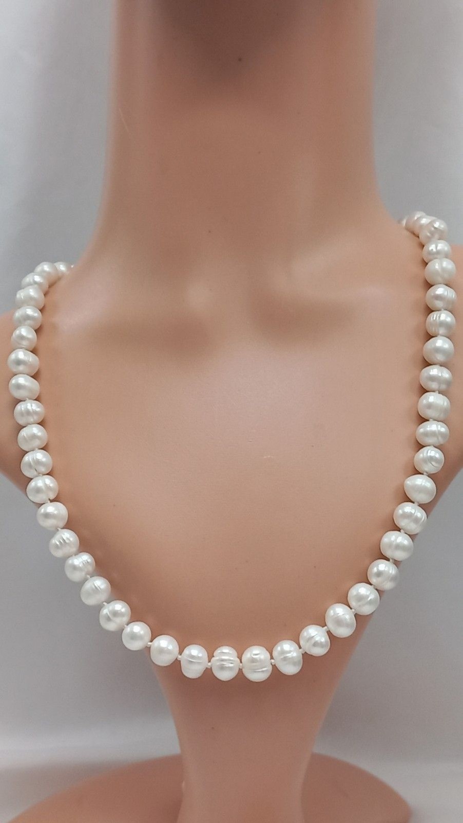 Estate pearls White baroque 14k clasp 9mmx10.5mm
