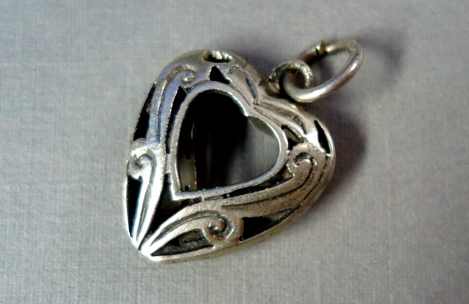 Old Unbranded Sterling Silver Openwork Filigree Puffy Heart Charm Pendant