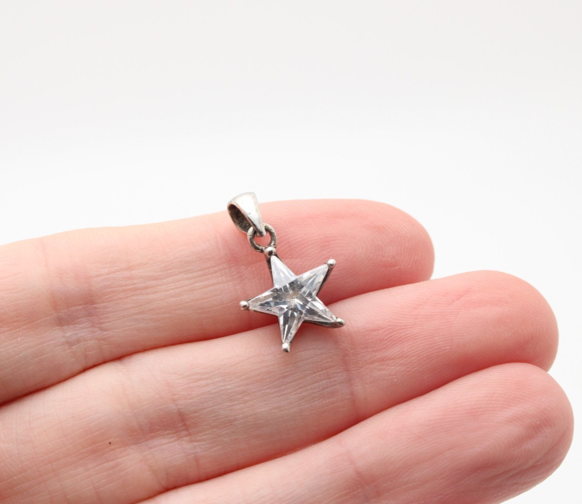Vintage 925 Sterling Silver Sparkling Clear Stone Star Dome Prong Pendant