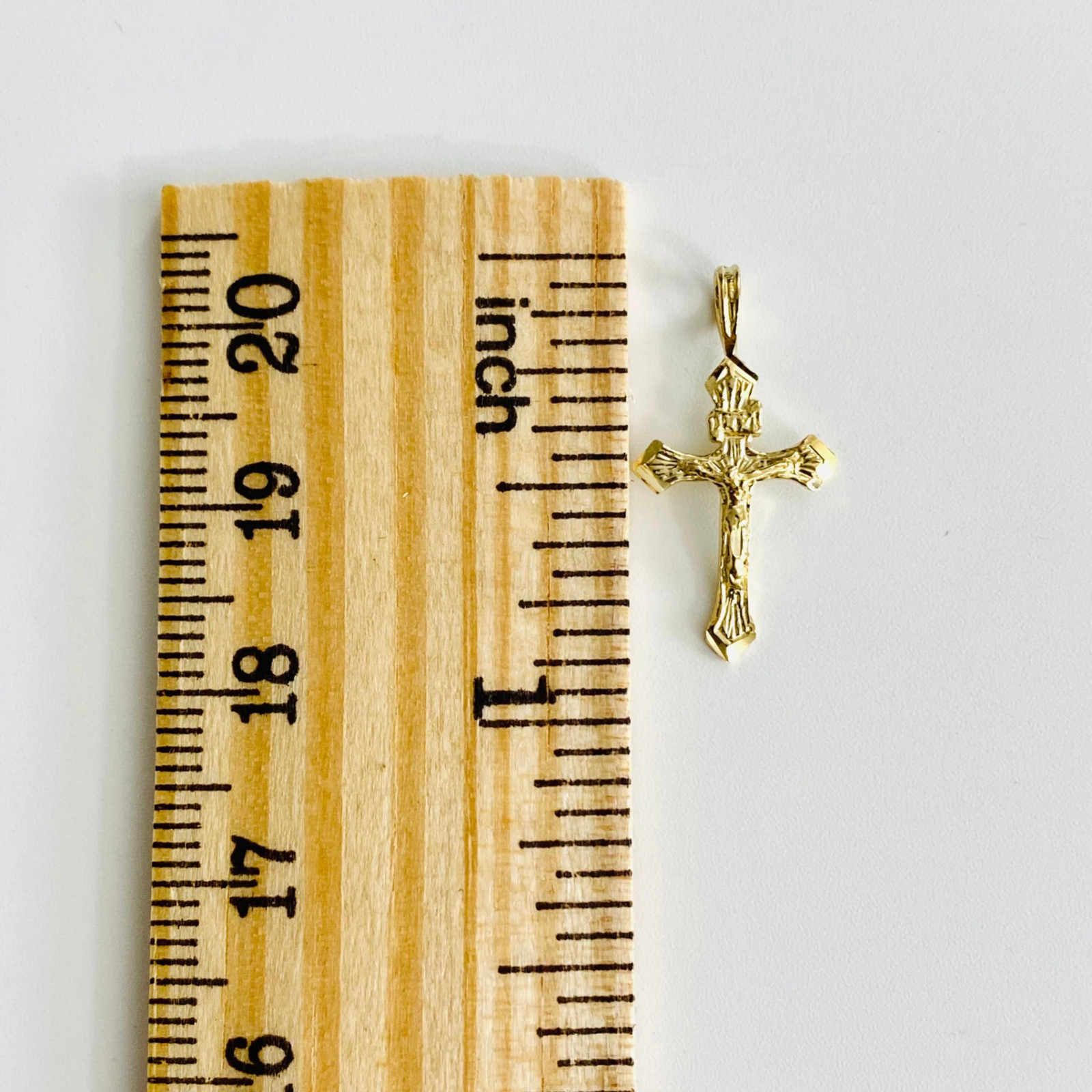 18K GOLD FILLED CARAVACA CROSS PENDANT/MEDALLA CRUZ DE CARAVACA PROTECCION- P93