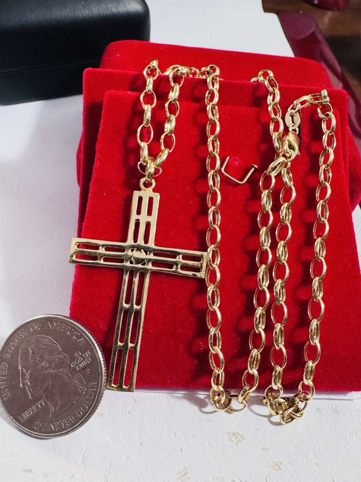 18K 750 Fine Yellow Gold Set Cross Necklace 19.5/20” Long 6.5g 3.8mm WOMENS