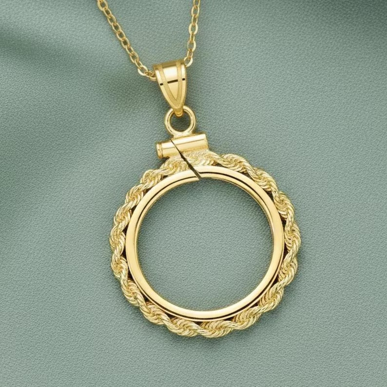 Coin Bezel 38mm 14K Gold Plated Rope Soldered Bail Sovereign Medallion pendant