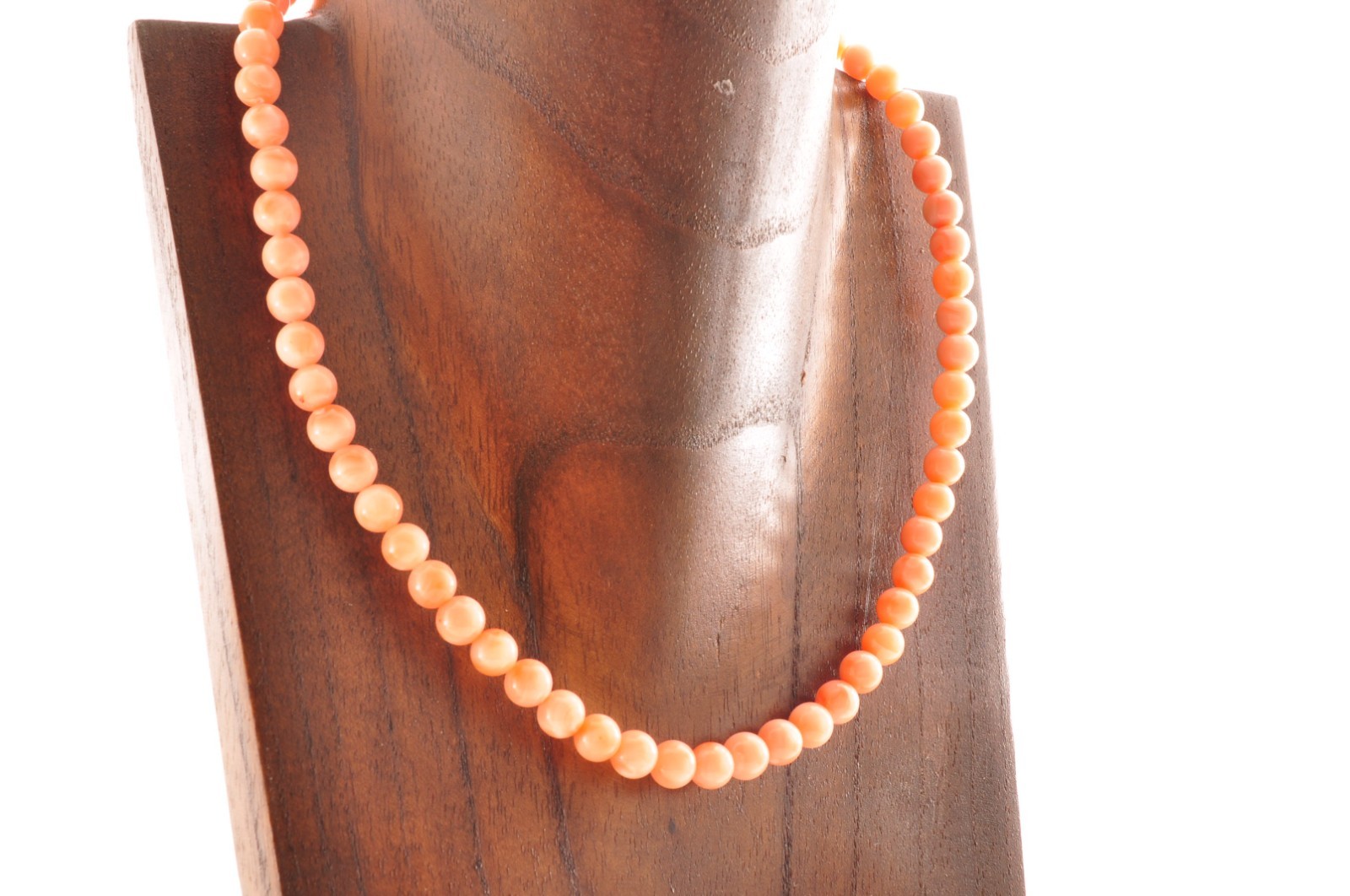 Vintage Salmon pink coral Necklace and ear clip set (17.3in 152ct) Certificate