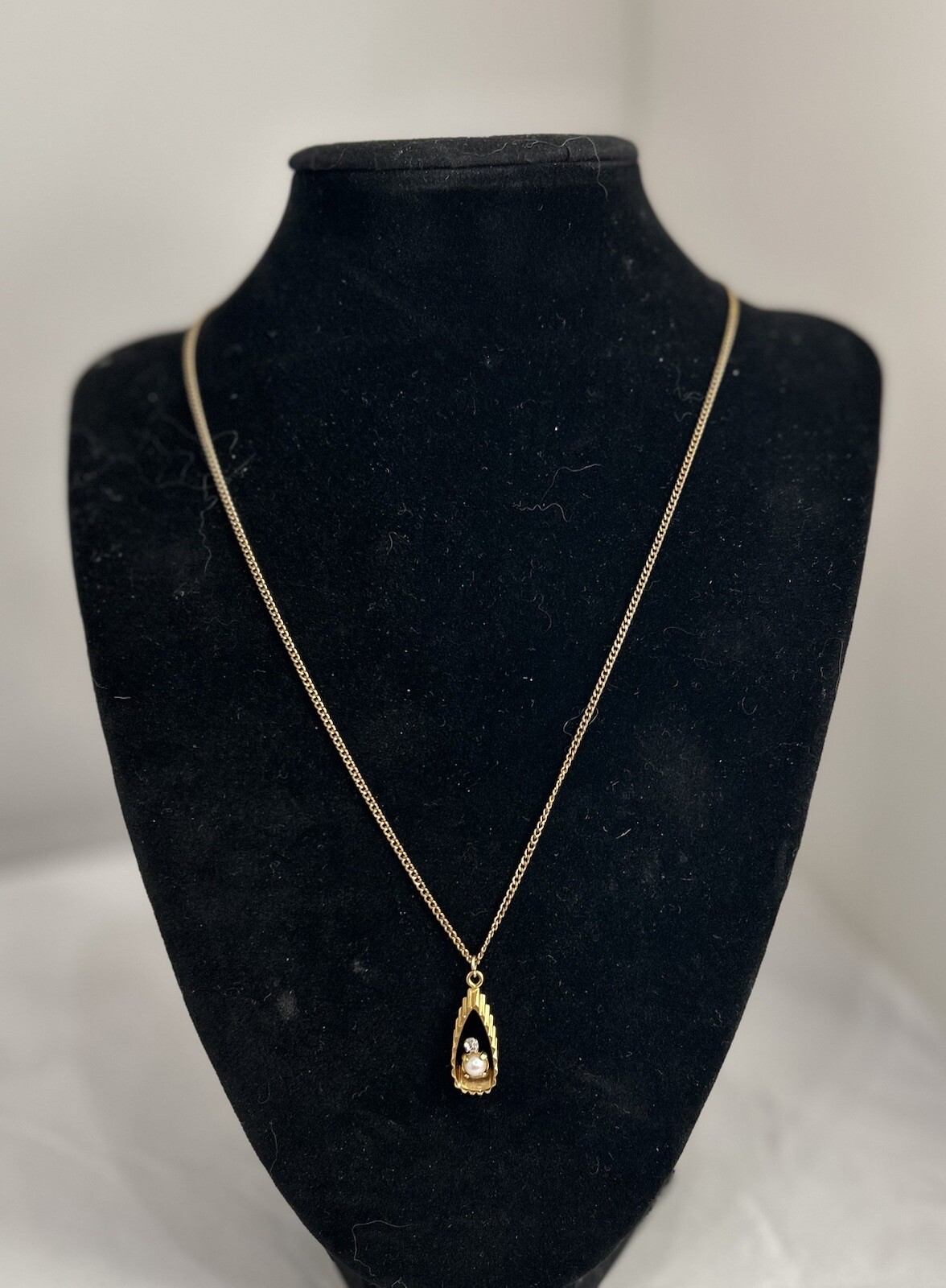 1 20 12kt gold filled Necklace With Pearl And Crystal Pendant