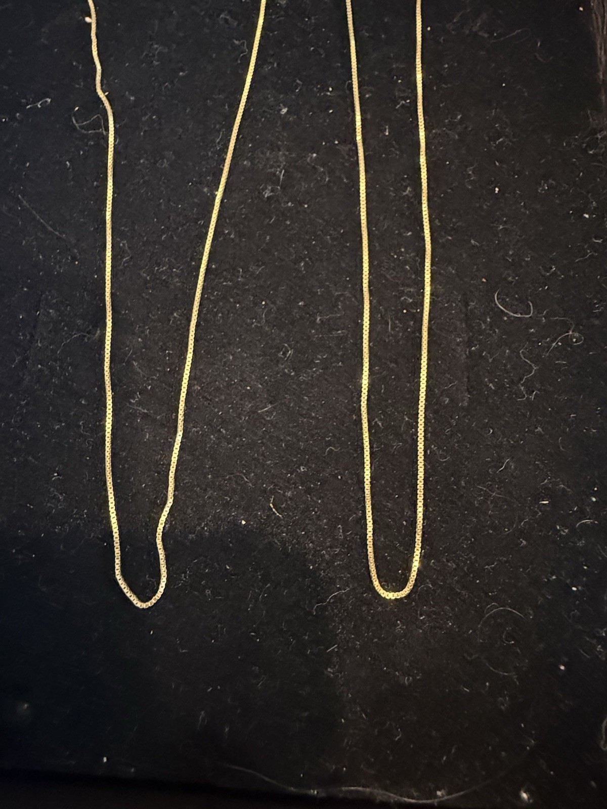 18 Kt Gold Box Link Chains 5.55 Grams 16 And 24 Inch