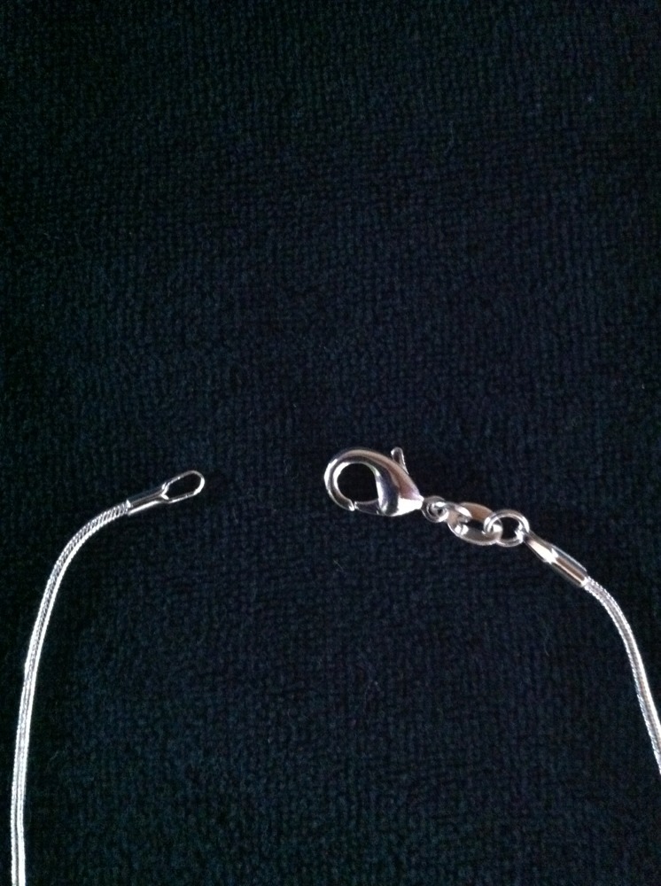 18″ STERLING SILVER SNAKE CHAIN WITH LOBSTER CLAW CLASP! WILL SHIP OUT QUICKLY!