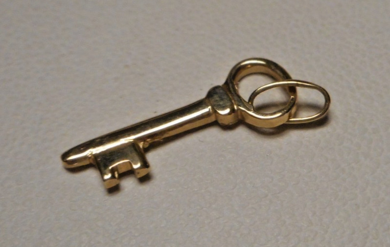 Tiny Vintage 14K Yellow Gold Key Charm or Pendant 0.5g