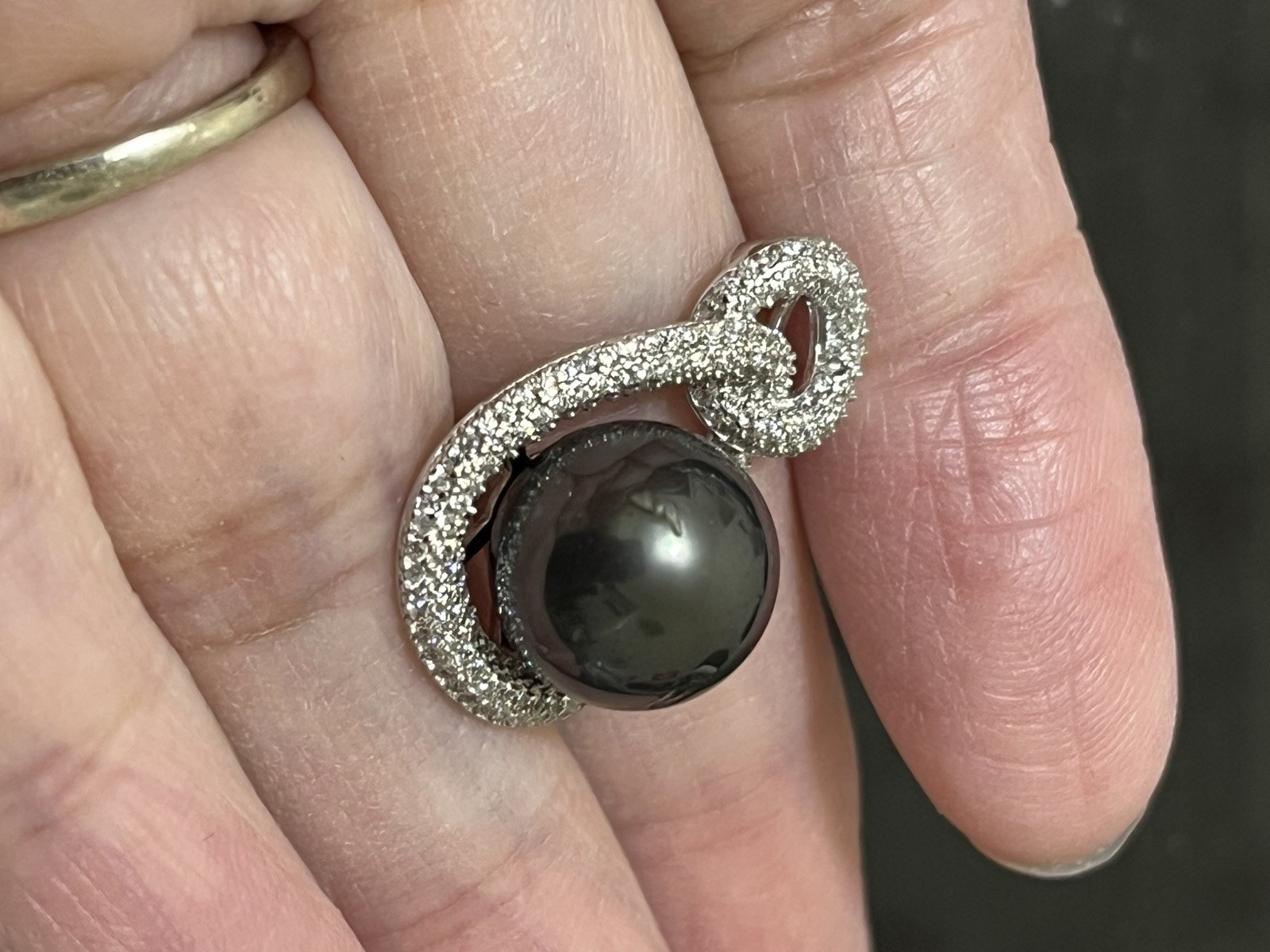12mm Tahitian Natural South Sea Pearl Pendant Only With s925 accessories