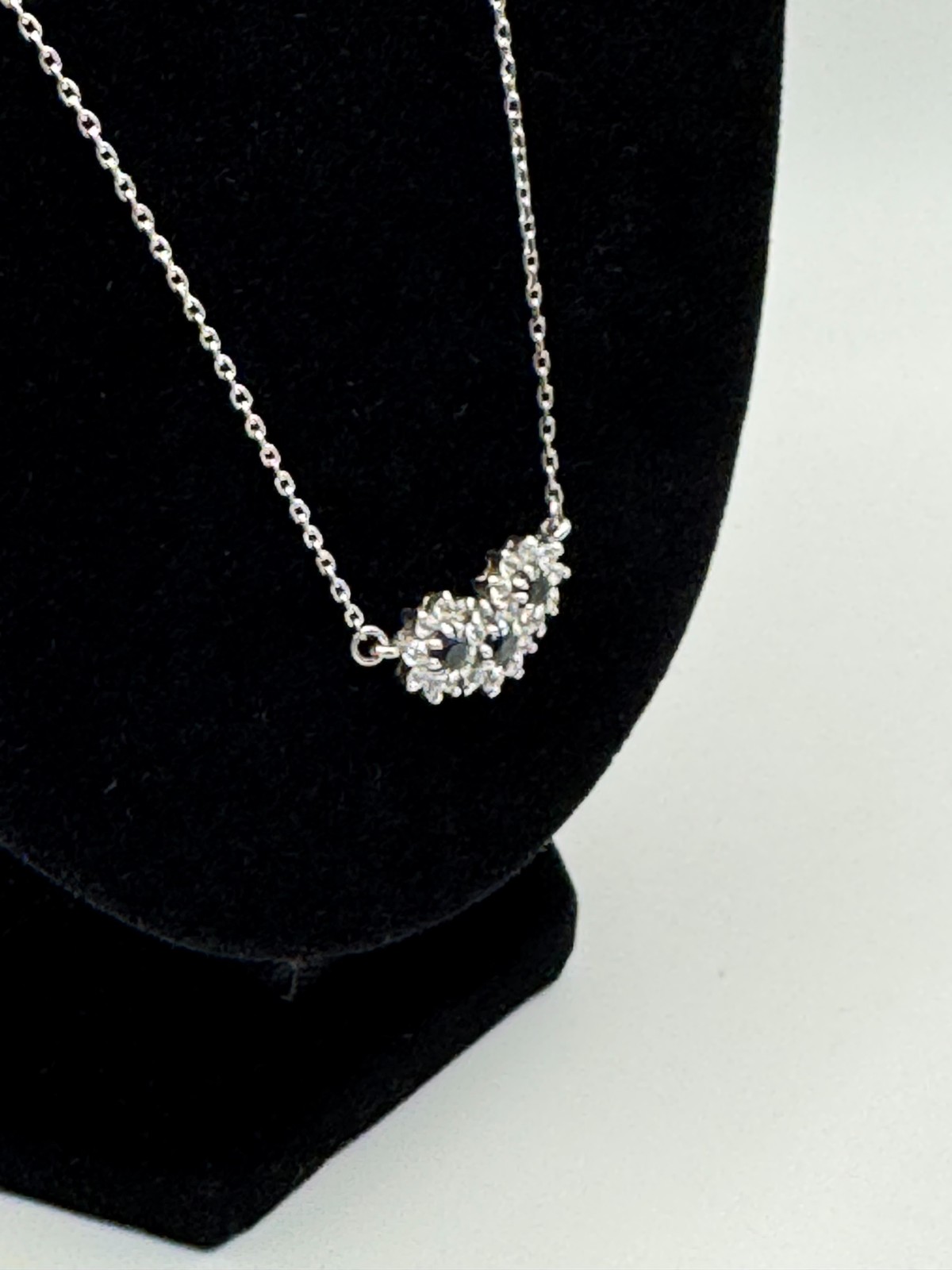 Nikolas Sterling Silver Necklace 17 In Black Clear Stone Cluster Pendant Vintage