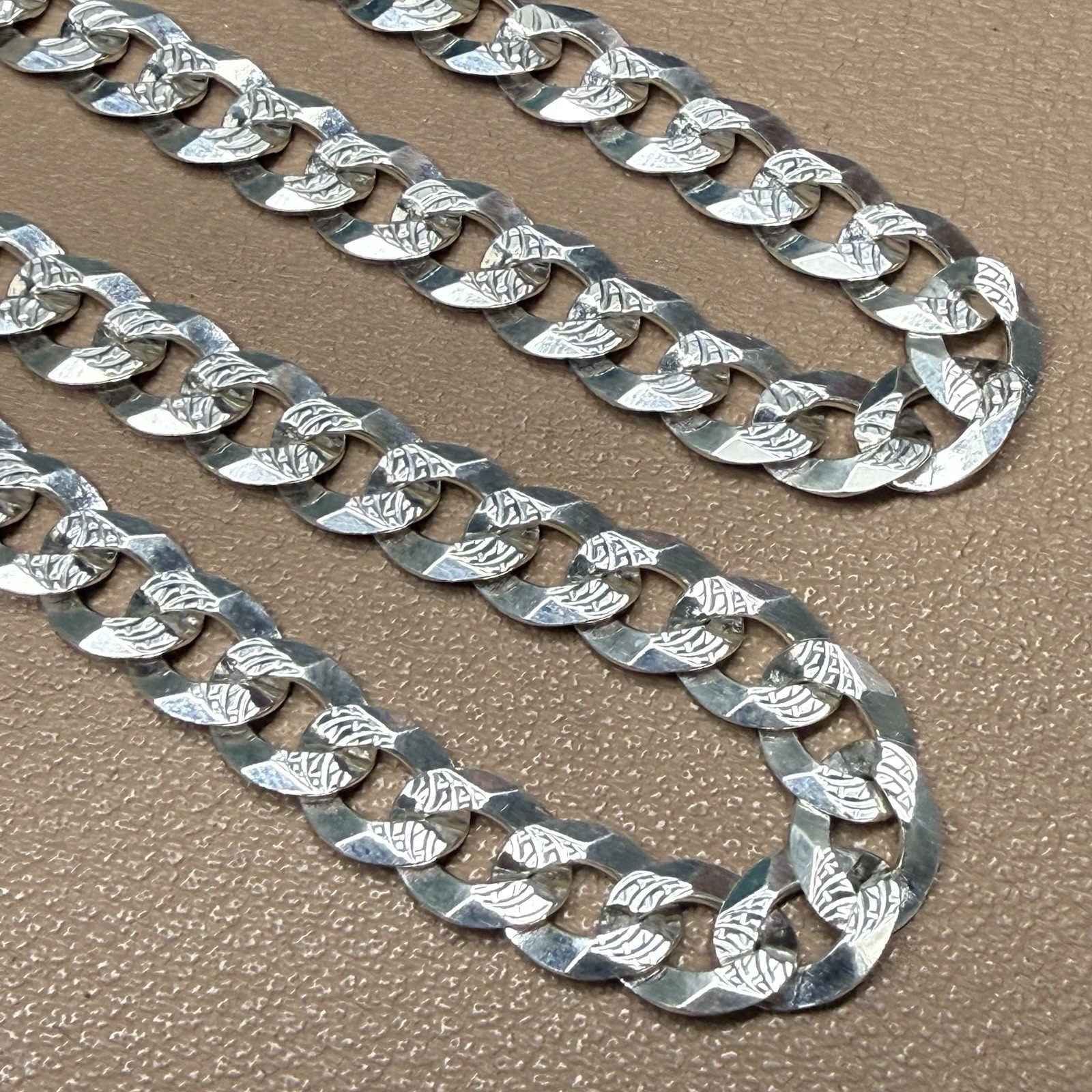 Sterling Silver Diamond-Cut Curb Chain Necklace .925 Italy 20.25” 6.1mm