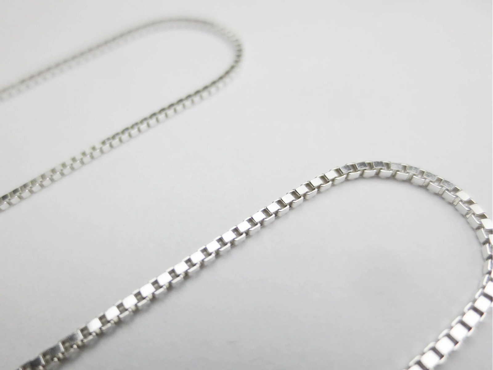 925 Sterling Silver Diamond Cut Box Chain Necklace 0.65 0.75 1mm Spring Clasp