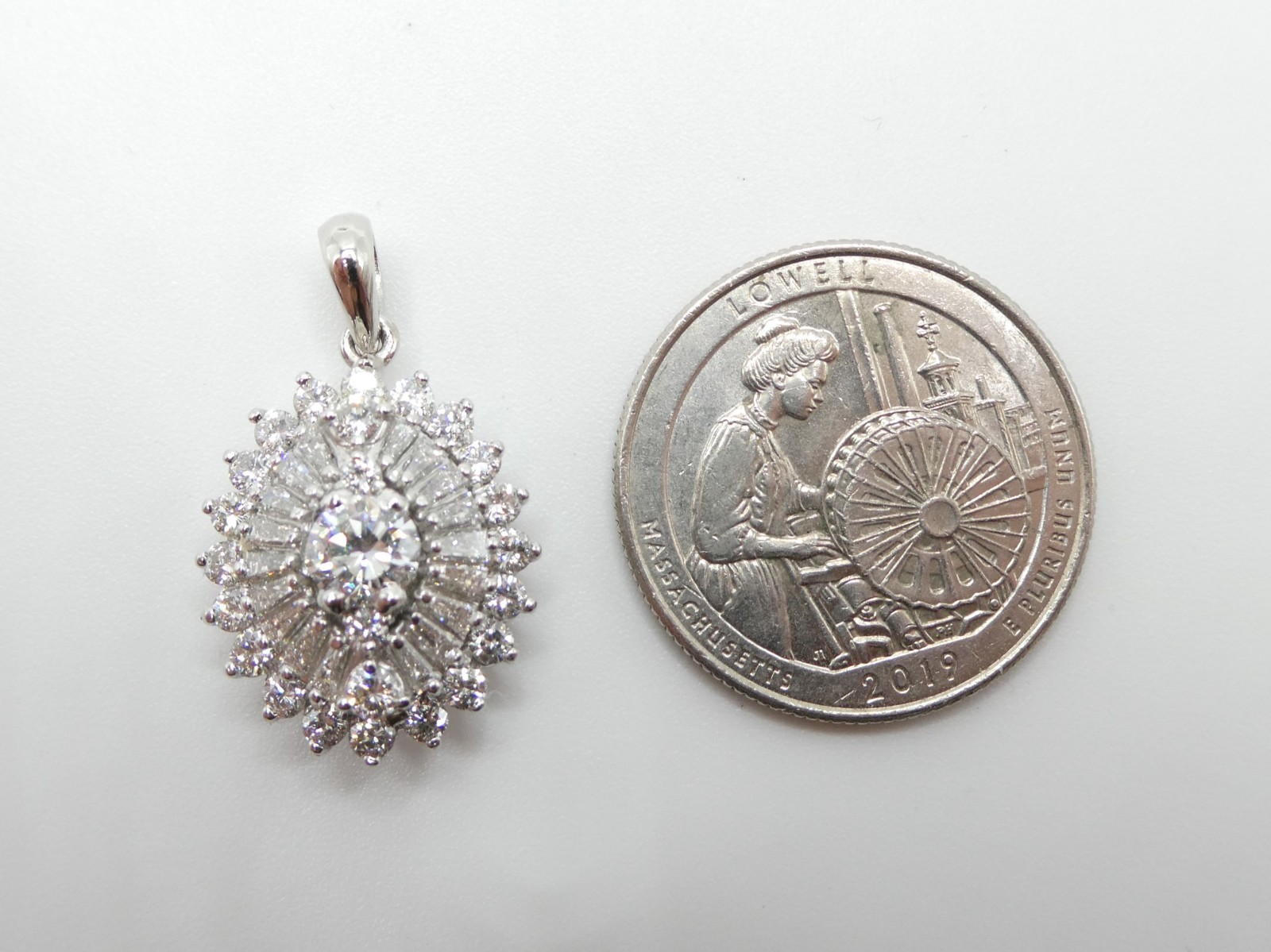 Pt900 Platinum 1.65ctw Diamond Ballerina Cluster Pendant Vintage Retro 7.4g