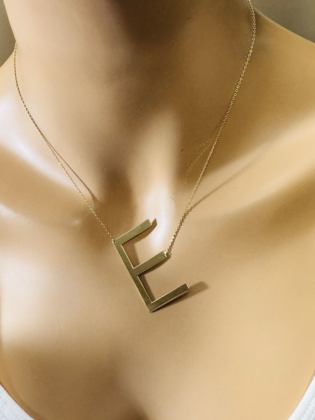 RARE 18K 750 Fine Gold Letter E initial Necklace 16.5/17.5” Long 1mm 4.3g