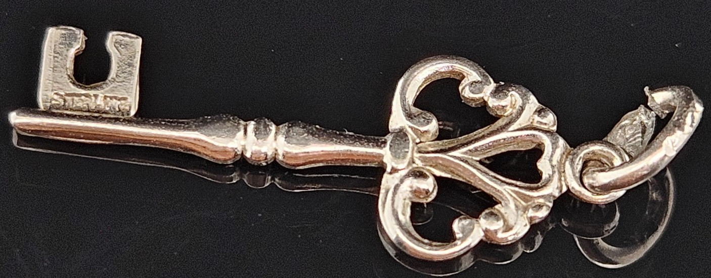 Sterling Silver SKELETON KEY Charm Pendant Vintage