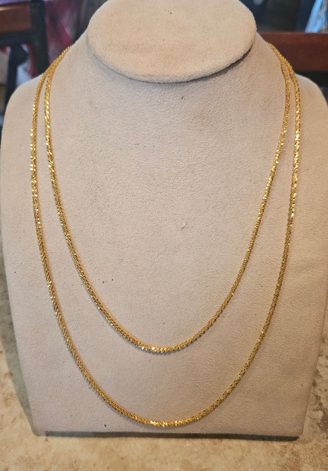 18k Yellow Gold/Sterling Silver 1.8mm Diamond Cut Criss Cross Chain 20″ & 24″