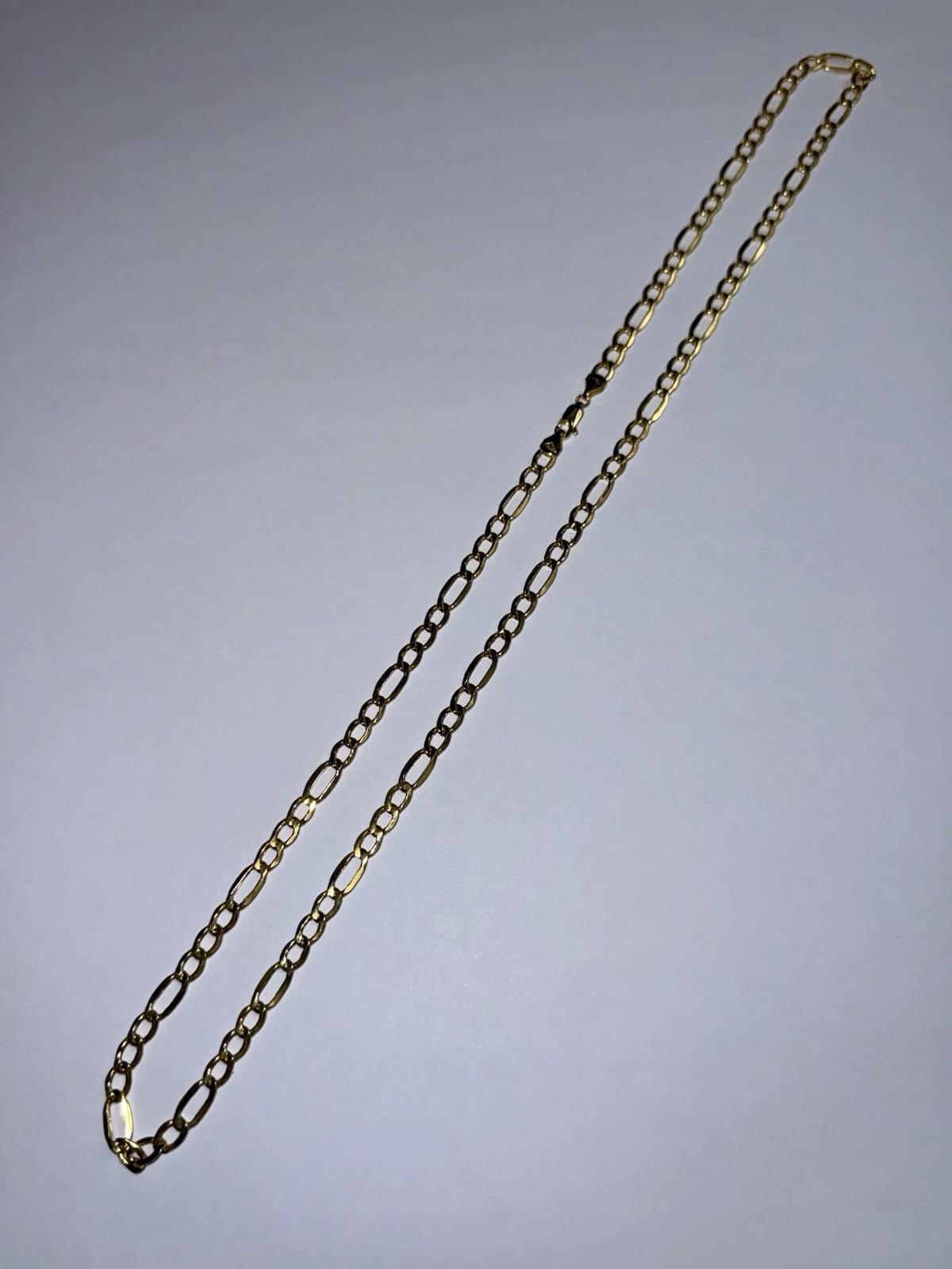 ESTATE Solid 10K Gold 4.8mm Figaro Chain Necklace 24”
