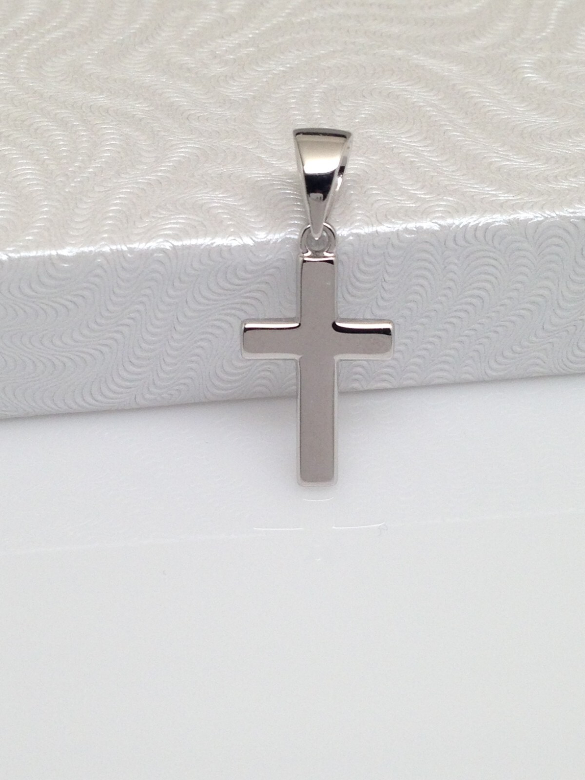 925 Sterling Silver Small Plain Cross Pendant Men Women 16.5mm(0.65″) /26mm