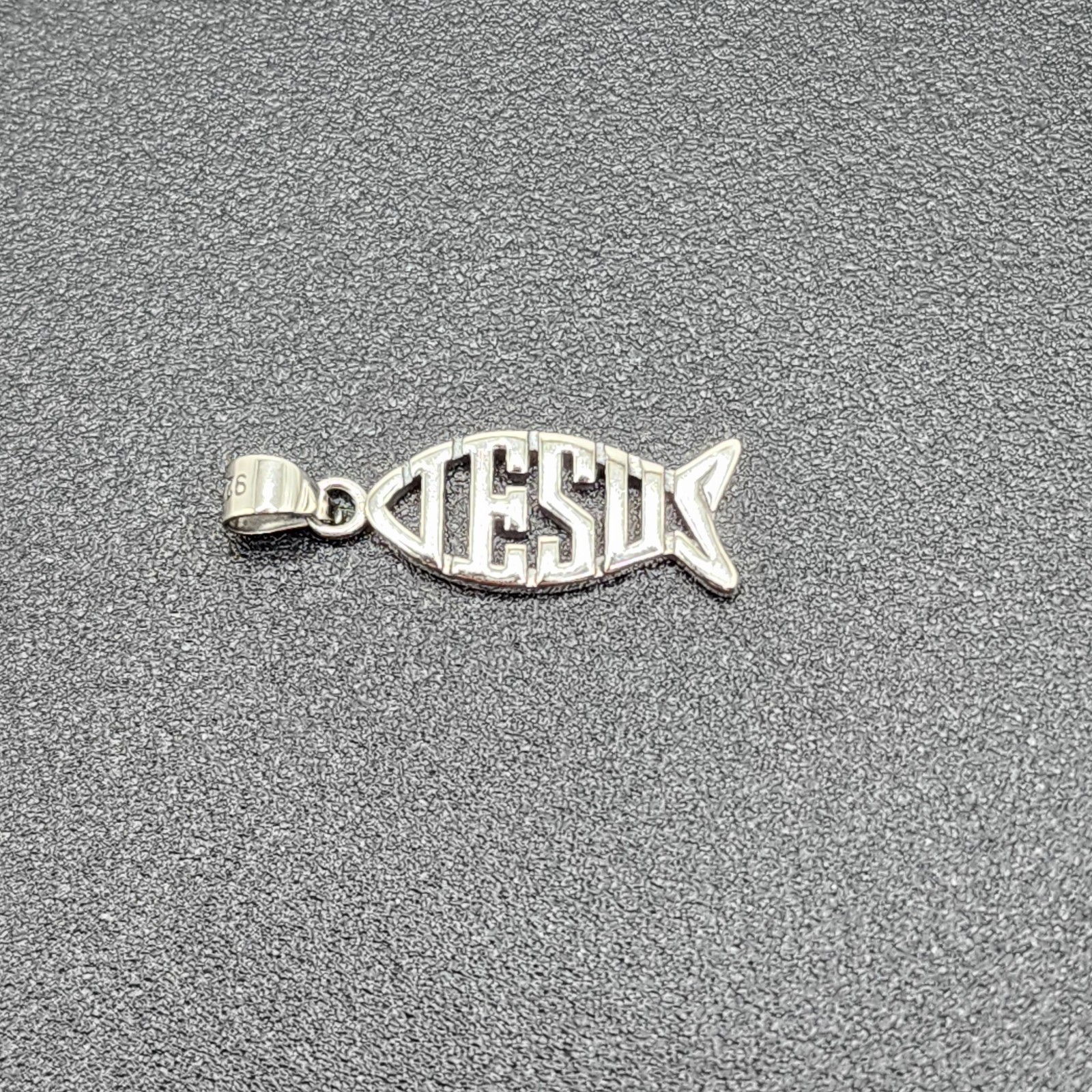 925 NEW Sterling Silver Pendant-Jesus Fish Ichthus Pendant 21mm Length 8mm Width