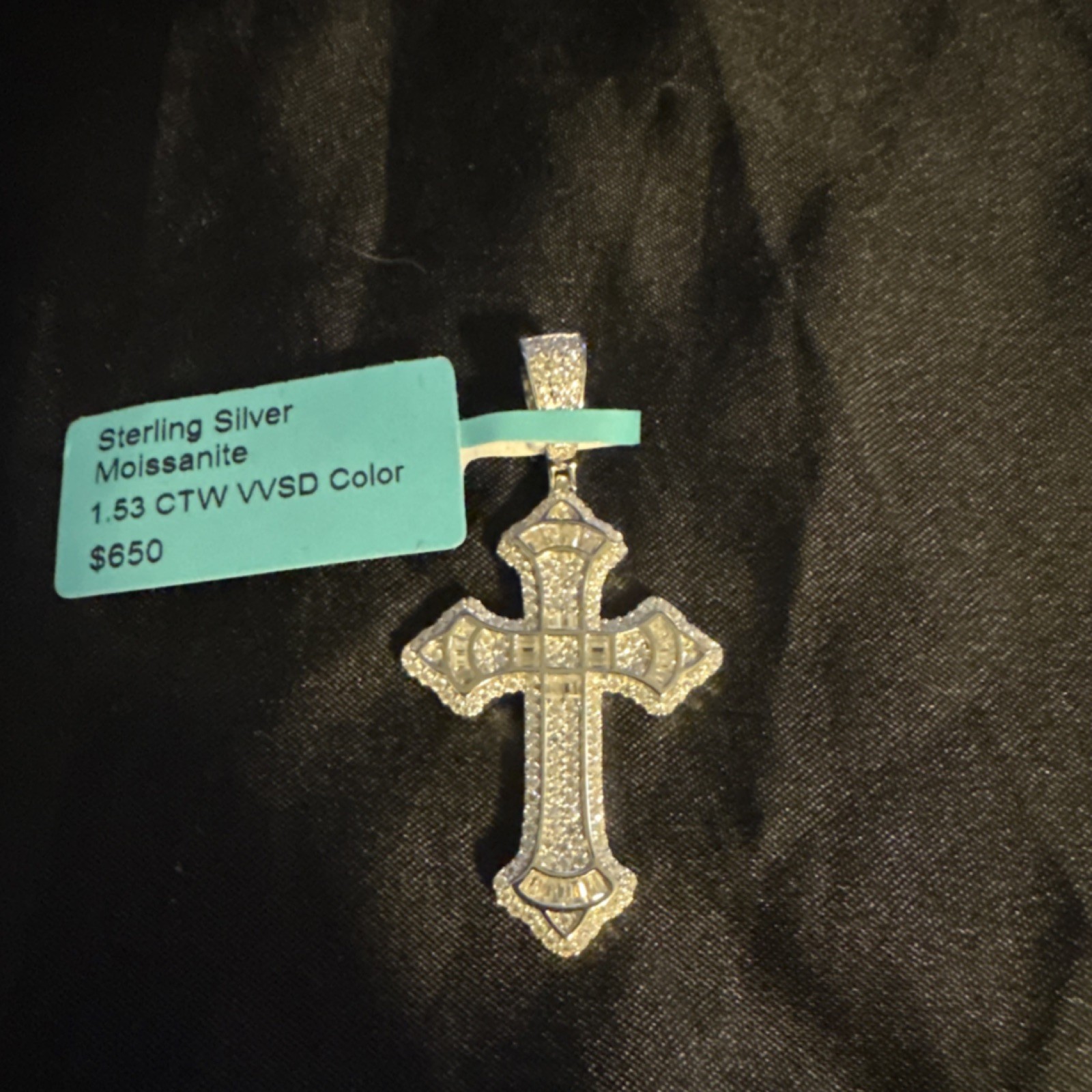 Sterling Silver Moissanite Cross Pendant, 1.53 CTW VVSD, White Stone, Silver