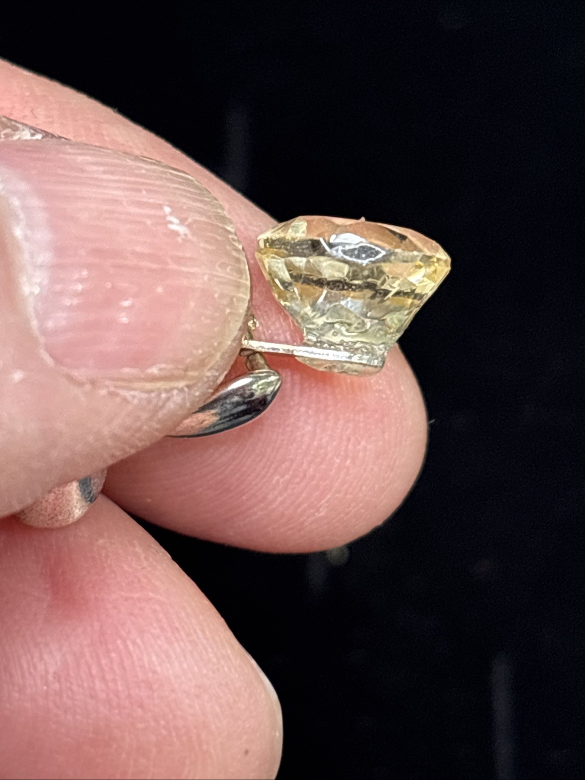 Artisan Sterling Silver Plated Bail And Approx 3 Carat Citrine Solitaire Pendant