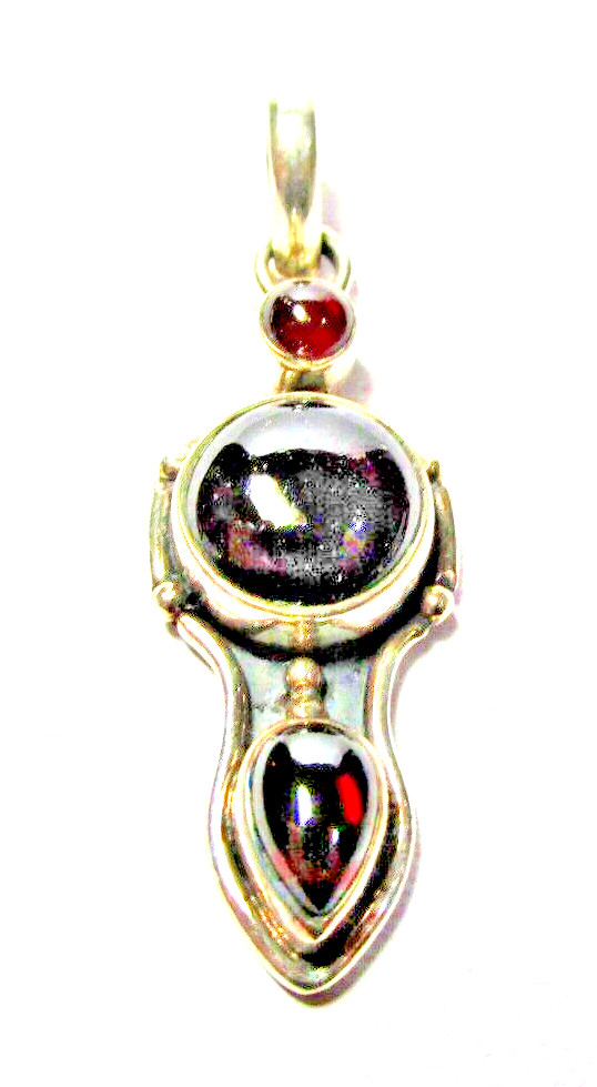 .925 Sterling Silver Red Almadine Garnet Semi Precious Stone Pendant – (#1980)