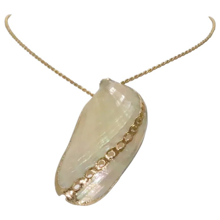 Vintage Sterling Silver Shell Necklace