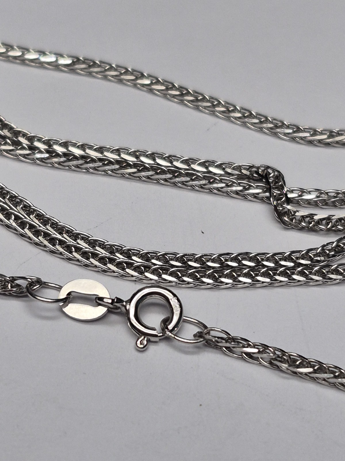 LOCKET – Large Vintage Oval Double Photo Locket/Keepsake with 30″ Chain.