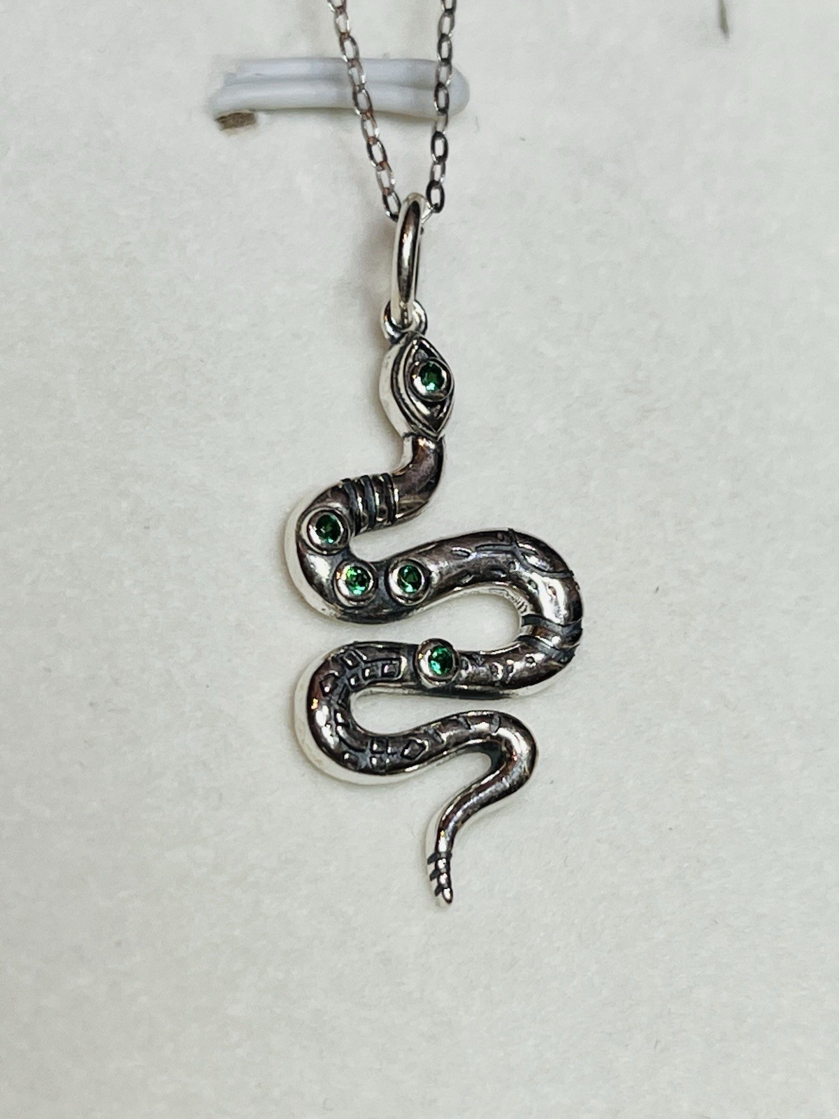 Real 925 Sterling Silver Green Crystal Rattle Snake Pendant Necklace