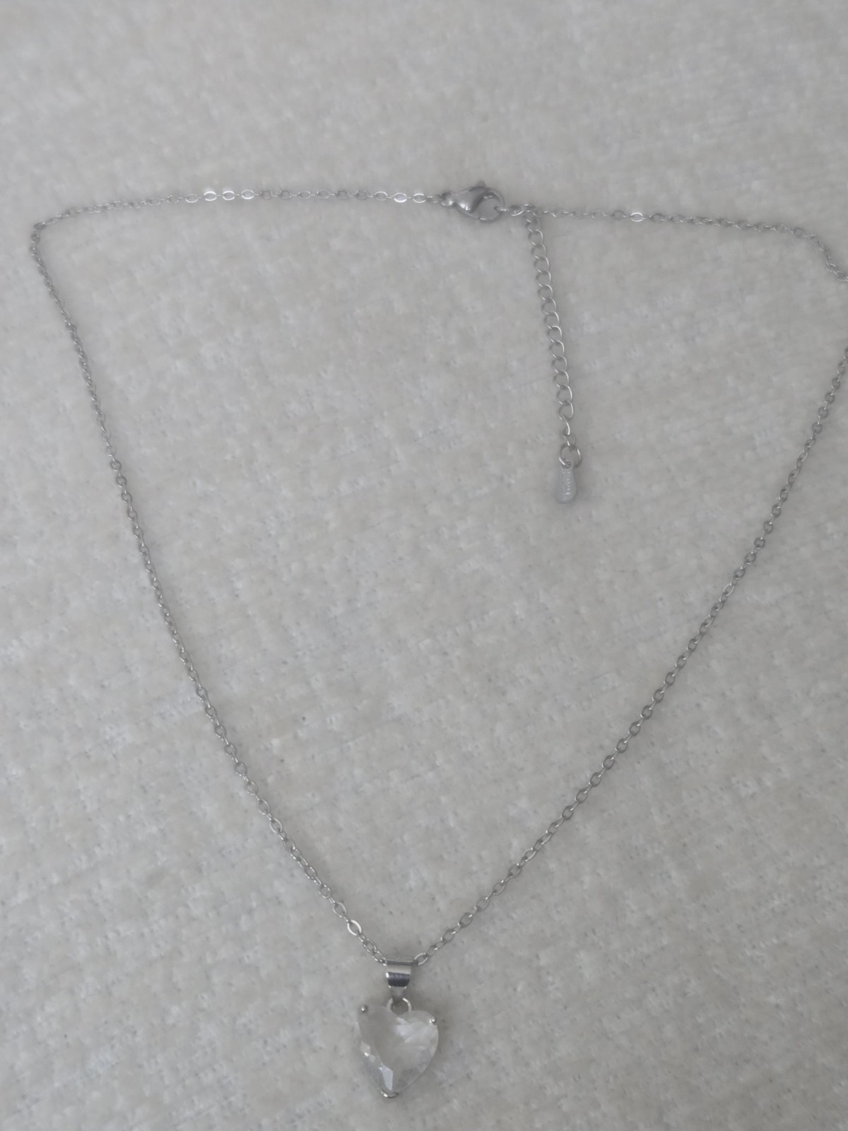 Sterling Silver White Crystal Heart Adjustable 18″ Necklace. UK Seller